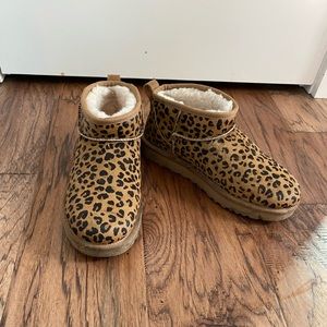 UGGs Ultra Mini Leopard print bootie